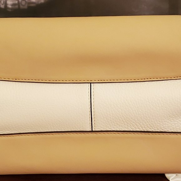 Coach - Harmony - Picture 6 of 13